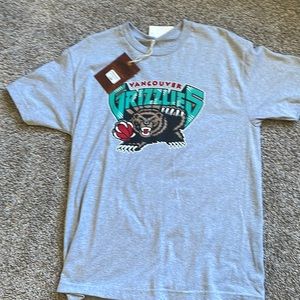 Mitchell and Ness Vancouver Grizzlies NBA shirt - brand new with tags.